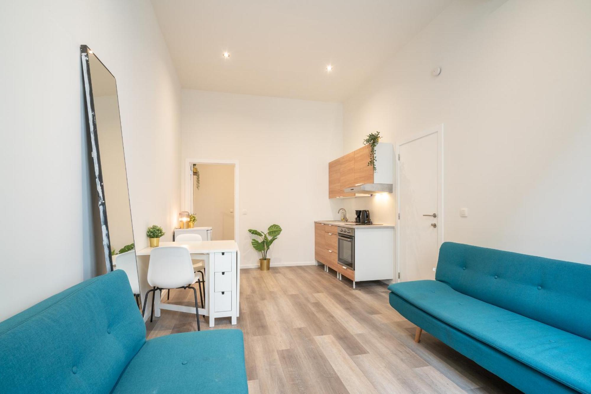 Cozy Antwerp City Apartments ภายนอก รูปภาพ